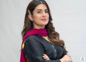 Kubra Khan stylish Pakistani actress portrait posing in elegant outfit with natural makeup and confident expression