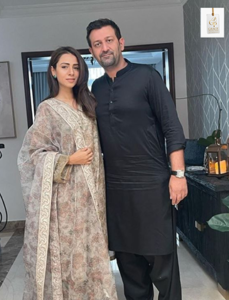 Tooba Siddiqui smiling in a stylish portrait highlighting her successful career in Pakistani television and fashion industry