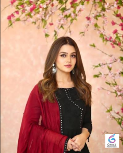 Zara Noor Abbas biography featuring the Pakistani actress with details about her family, husband, hit dramas, and personal life.