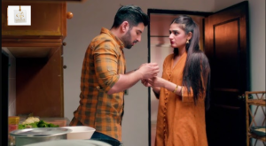Hira Mani portraying Muntaha alongside Muneeb Butt in the Pakistani drama