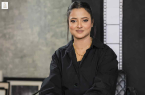 Mizna Waqas Pakistani actress posing for a professional portrait