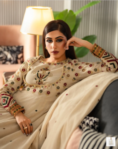 Naeema Butt posing for a portrait during her Pakistani television career