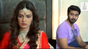 Kiran Haq portraying her character alongside Ali Abbas in Khali Hath