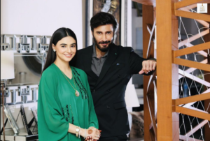 Saheefa Jabbar Khattak in Log Kya Kahenge with Aijaz Aslam
