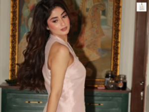 Sajal Aly hints at a stylish bob haircut after Zanjeerain wraps up