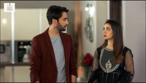 Komal Aziz portraying her character alongside Affan Waheed in Kasa-e-Dil