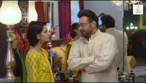 Madiha Imam and Faisal Qureshi during their Muqaddar drama scenes