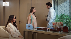 Mahenur Haider in a scene from Aye Ishq-e-Junoon alongside Sheheryar Munawar